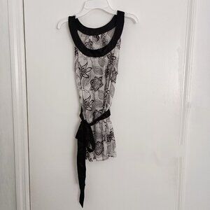 Heart and Soul lightweight sheer chiffon b&w floral print dressy top with belt